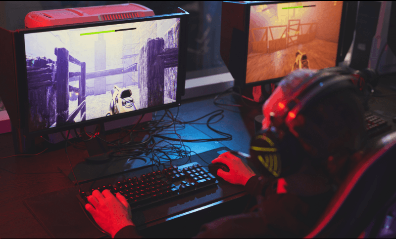 Was ist Input Lag? Eine visuelle Erklärung der Verzögerung zwischen Eingabe und Bildschirmreaktion beim Gaming.